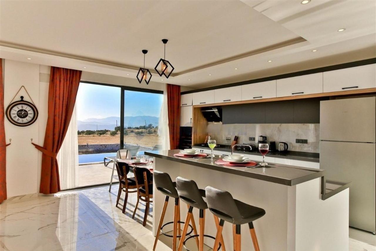 Villa Lycian-Kalkan 3 Bedroom-2 Jakuzzies-Sauna-Turkish Hamam-Huge Private Pool And Lovely Garden Kaş Eksteriør billede